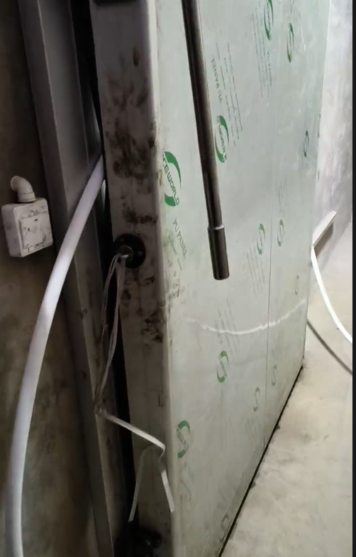 LCF-KG 冷库专用风管式臭氧发生器.png